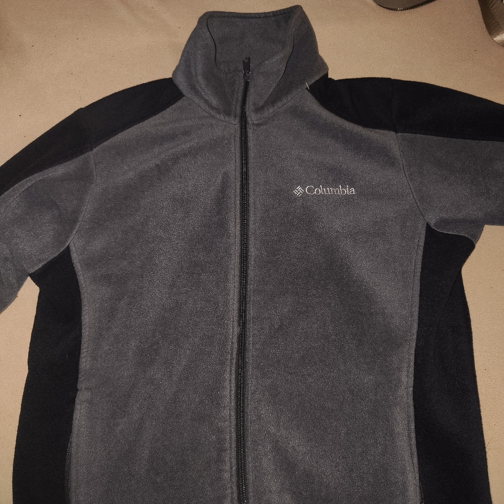 Columbia Charcoal and Black Fleece Jacket